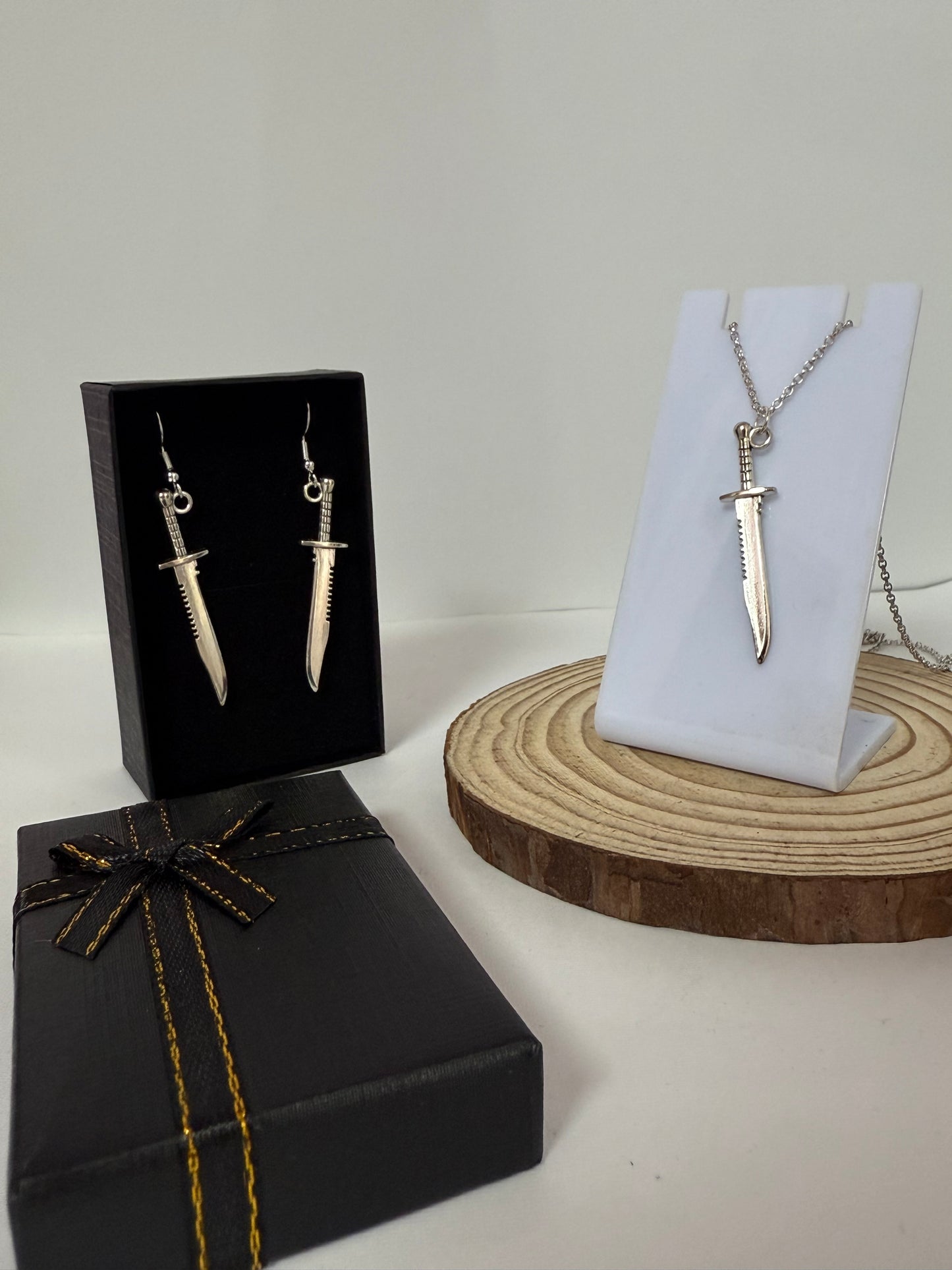 Machete Earrings And Necklace Set